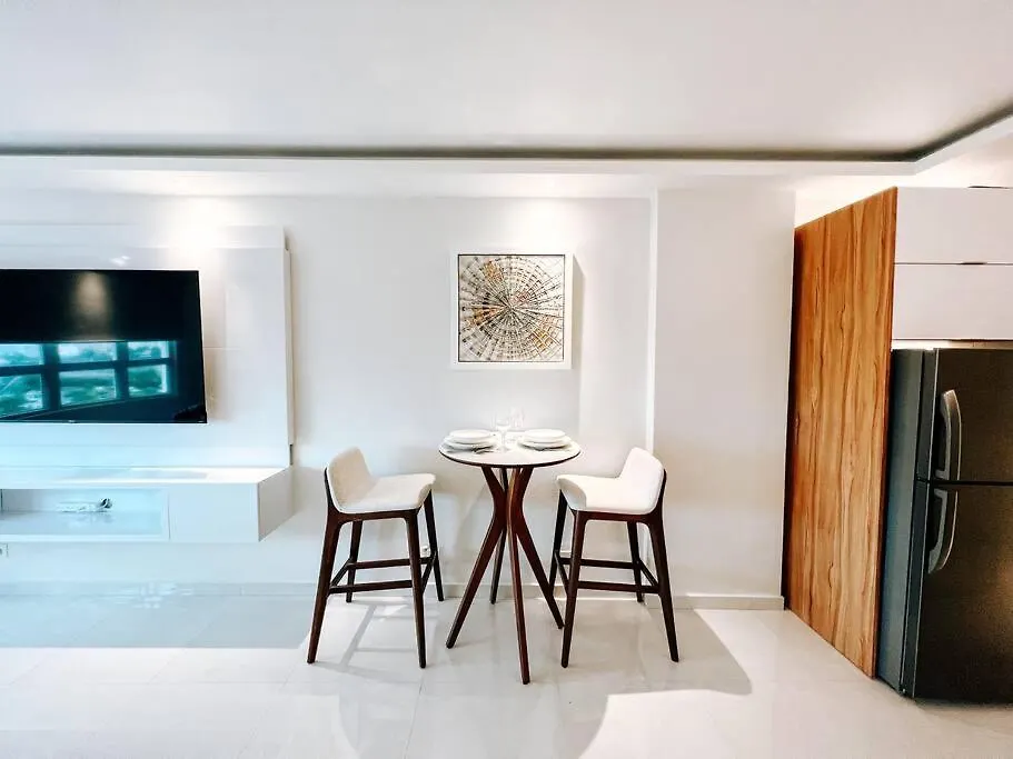 Comfy Modern Studio Apt @ San Juan Distrito T-Mobile